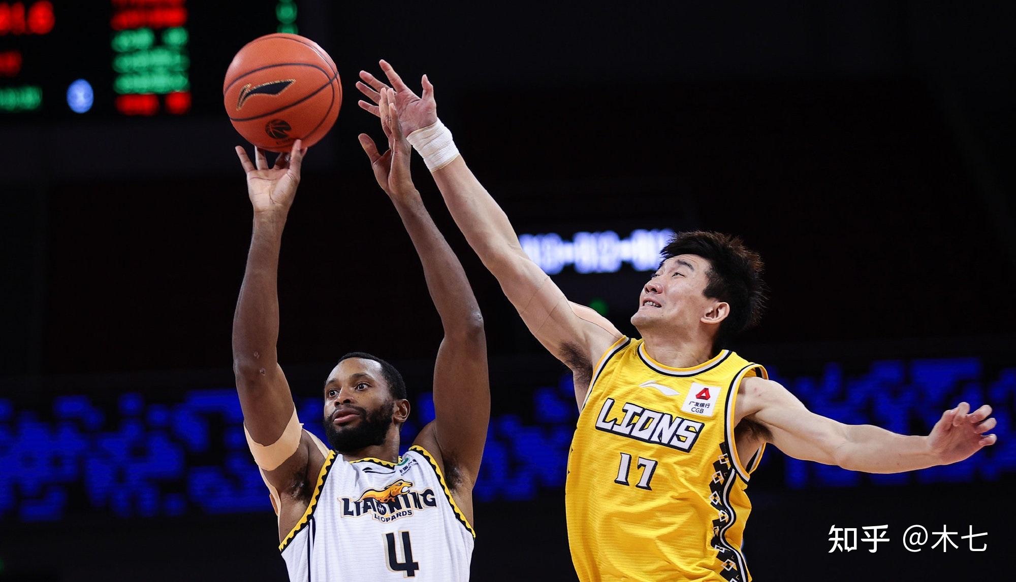 包含欧篮联倒计时，辽宁本钢集结日外线爆发，细节引发关注，媒体盛赞，年轻球员得到机会的词条