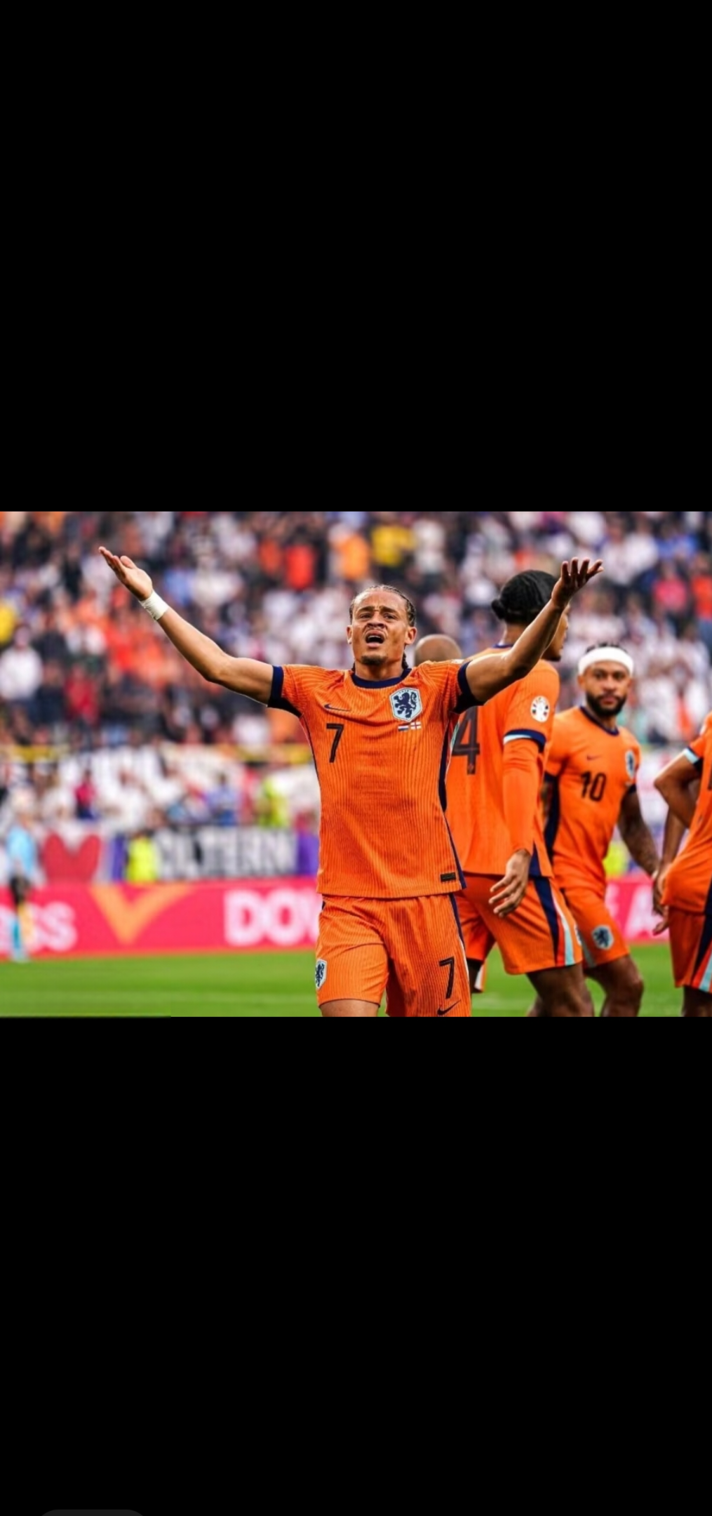 转会期意大利杯传出新动向，曼联手感冰凉，管理层表态：气氛紧张，临场指挥获称赞的简单介绍